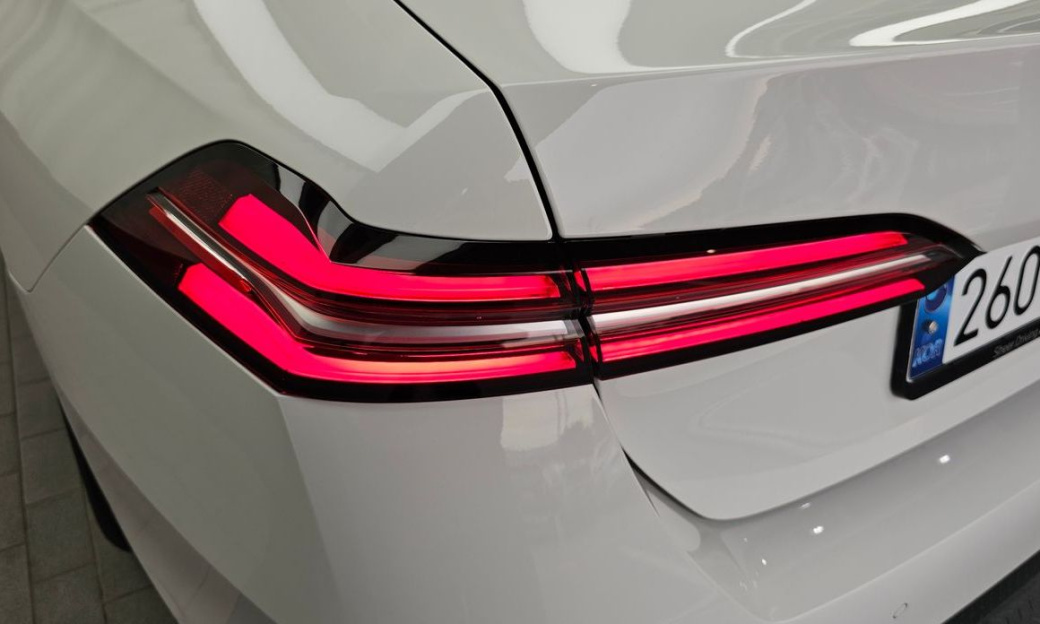 BMW 5-Series 520i M Sport, 2024