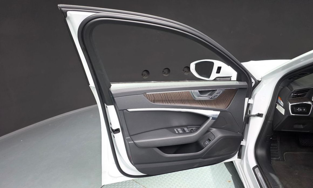 Audi A6 45 TFSI Quattro Premium, 2022