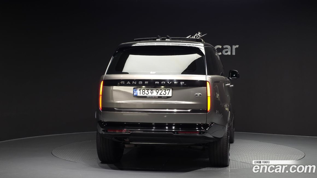 Land Rover Range Rover D350 Autobiography, 2023