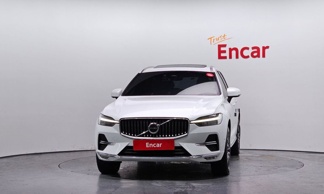 Volvo XC60 B5 Inscription, 2022
