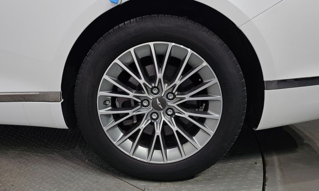 Genesis G80 Gasoline 2.5 Turbo 2WD, 2024