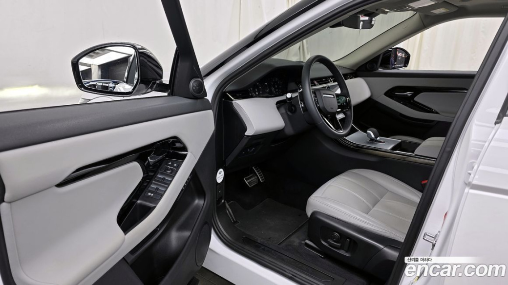 Land Rover Range Rover Evoque P250 S, 2024