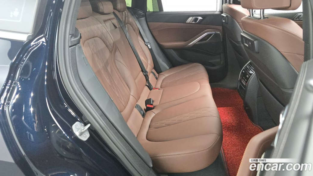 BMW X6 xDrive40i M Sport, 2022