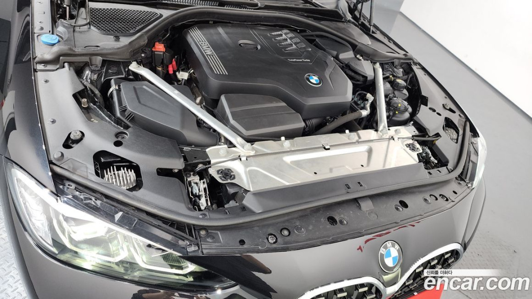 BMW 4-Series 420i M Sport Coupe, 2022