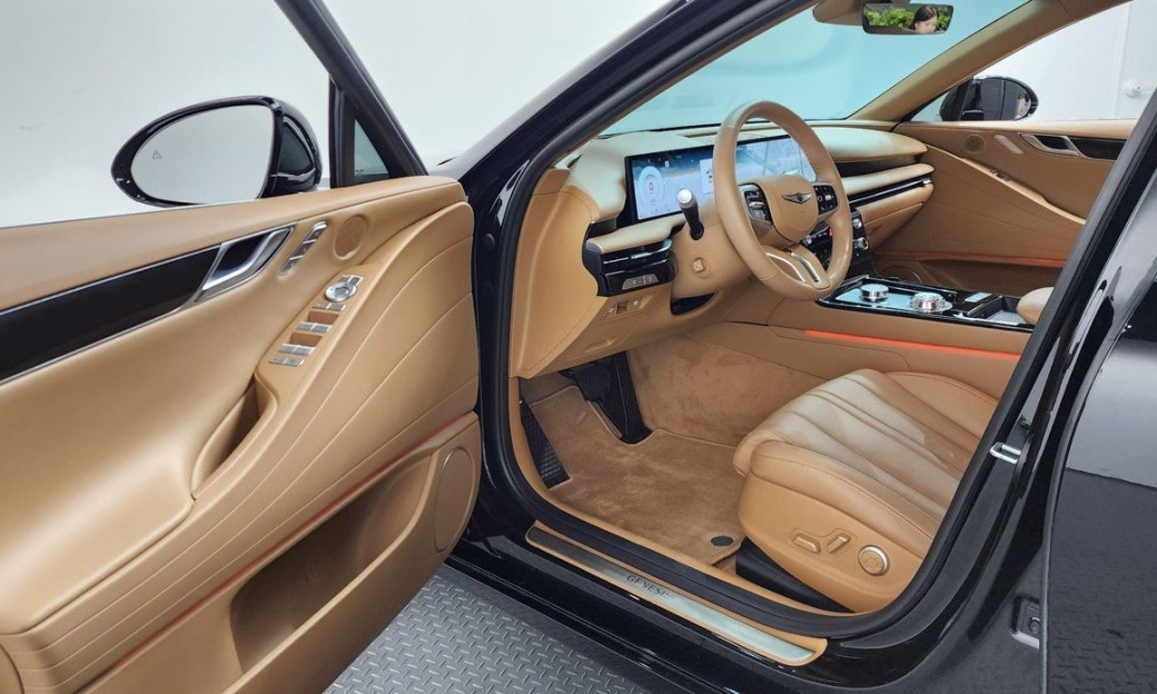 Genesis G80 Gasoline 2.5 Turbo 2WD, 2026