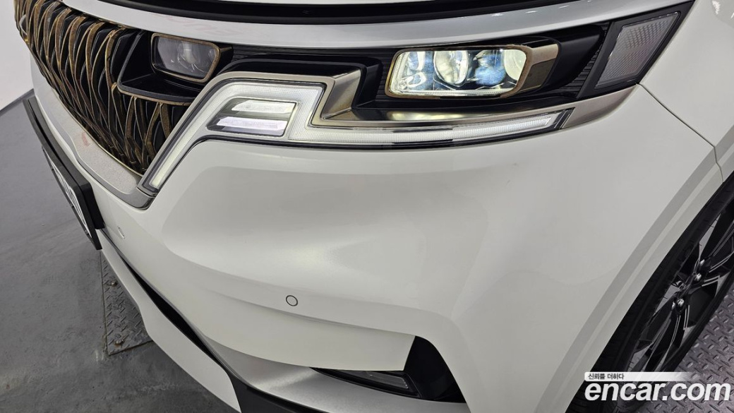 Kia Carnival 9-Seater Prestige, 2023
