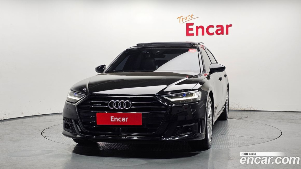 Audi A8 55 TFSI Quattro LWB, 2021