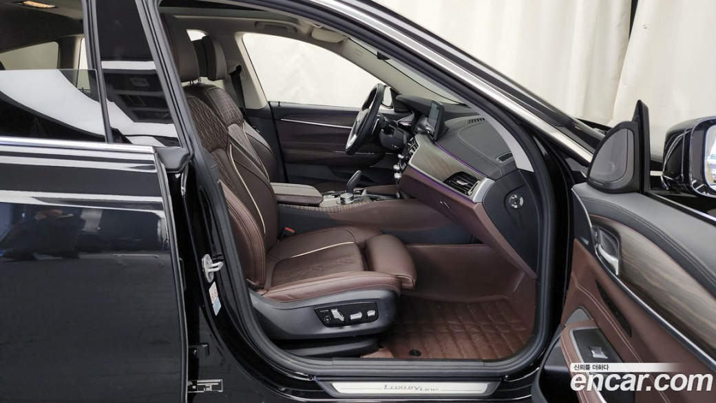 BMW Gran Turismo 630i xDrive Luxury, 2023