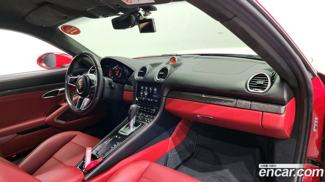 Porsche 718 4.0 GTS, 2024