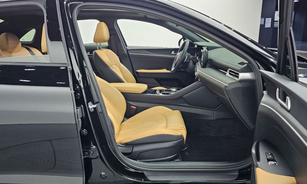 Kia K5 2.0, 2022