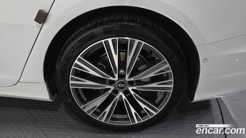 Audi A6 45 TFSI Quattro Premium, 2023