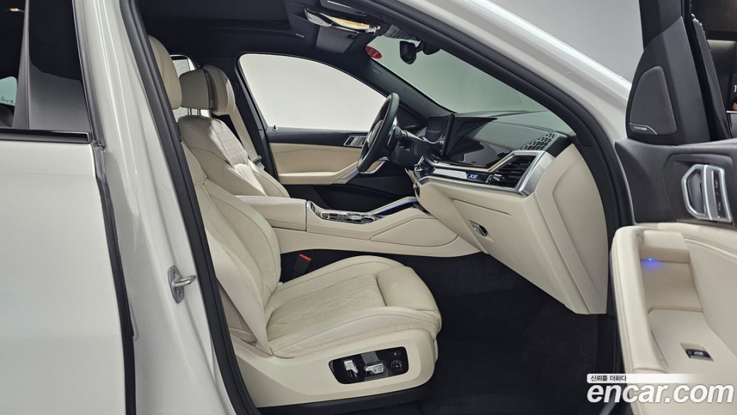 BMW X6 xDrive30d M Sport, 2025