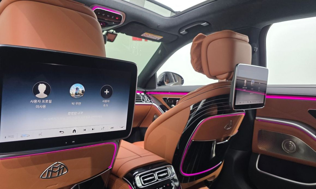 Mercedes-Benz S-Class Maybach S580 4MATIC, 2024