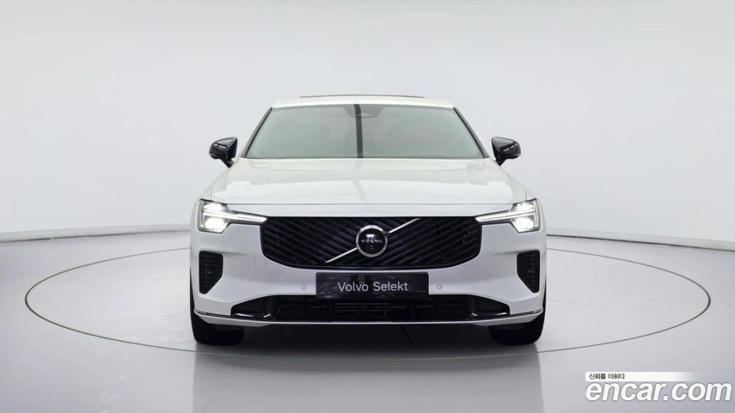 Volvo S90 B5 Ultra Dark, 2026