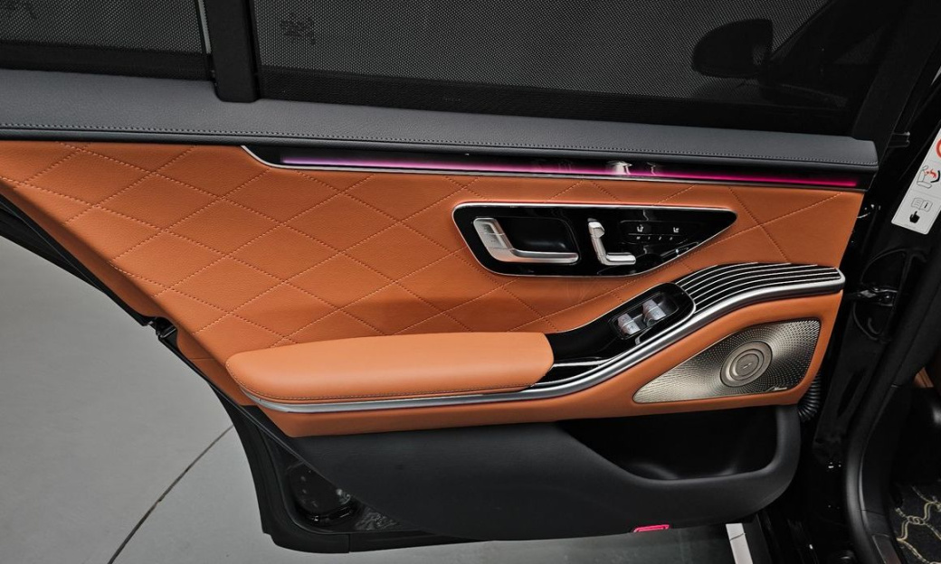 Mercedes-Benz S-Class S500L 4MATIC, 2024