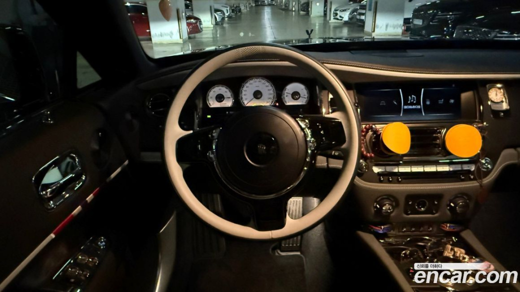 Rolls-Royce Wraith 6.6, 2022