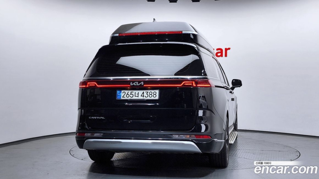 Kia Carnival 7-Seater Hi-Limousine, 2022