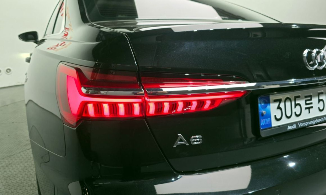 Audi A6 45 TFSI Premium, 2022