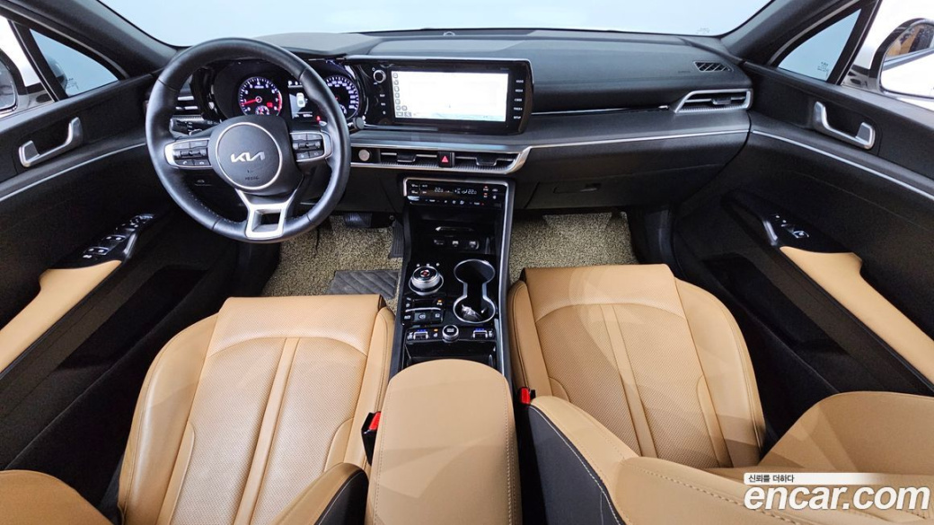 Kia K5 2.0, 2023