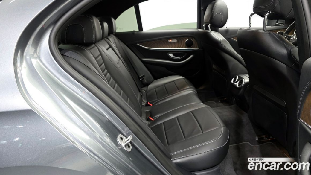 Mercedes-Benz E-Class E250 Exclusive, 2022