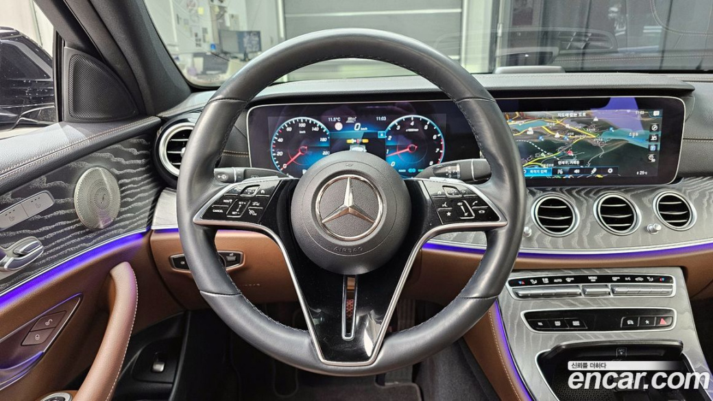 Mercedes-Benz E-Class E350 4MATIC Exclusive, 2023