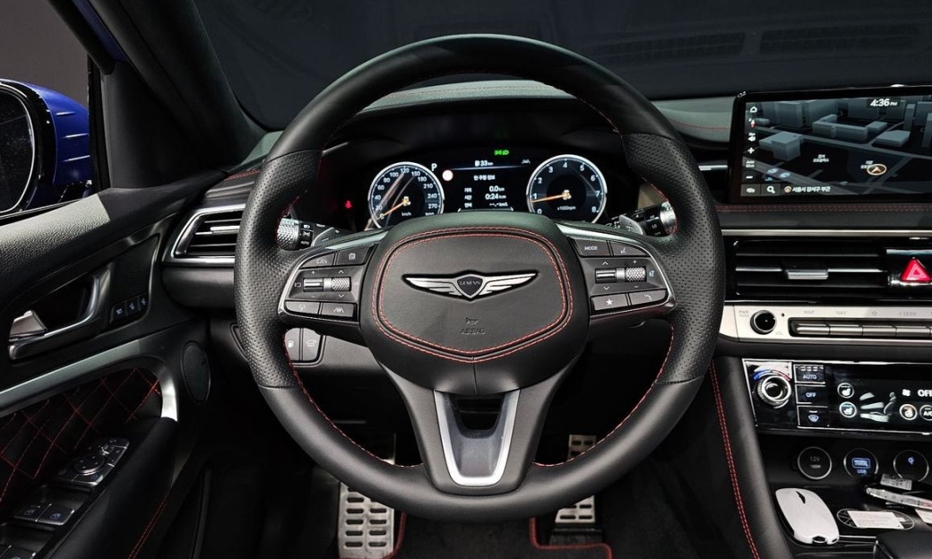 Genesis G70 Gasoline 2.5T 4WD, 2025