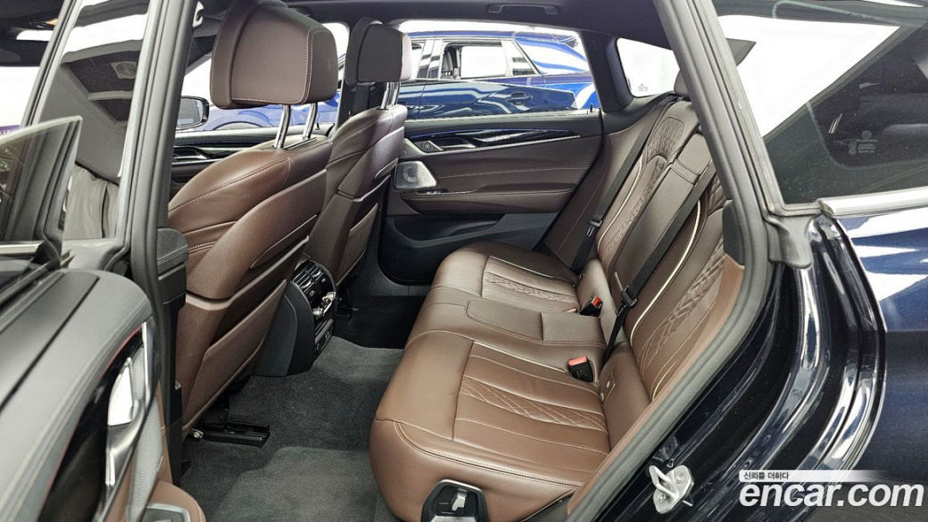 BMW Gran Turismo 640i xDrive M Sport, 2023