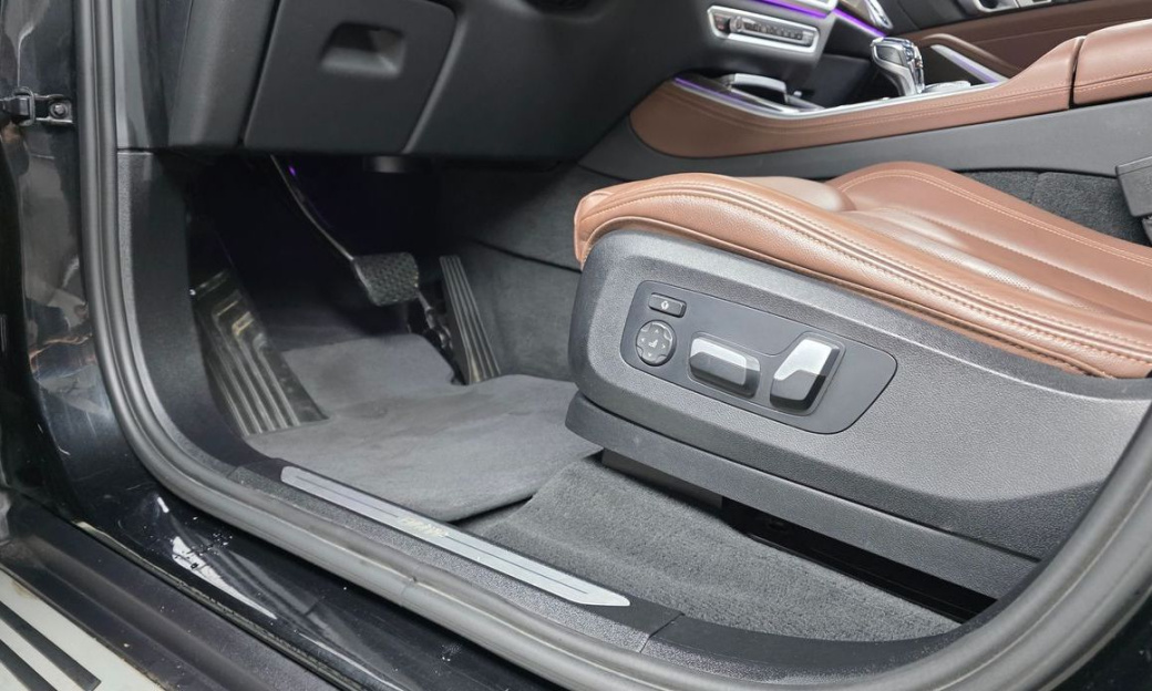 BMW X5 xDrive 30d xLine, 2022
