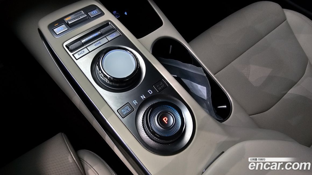 Genesis GV70 2.5T Gasoline AWD, 2024