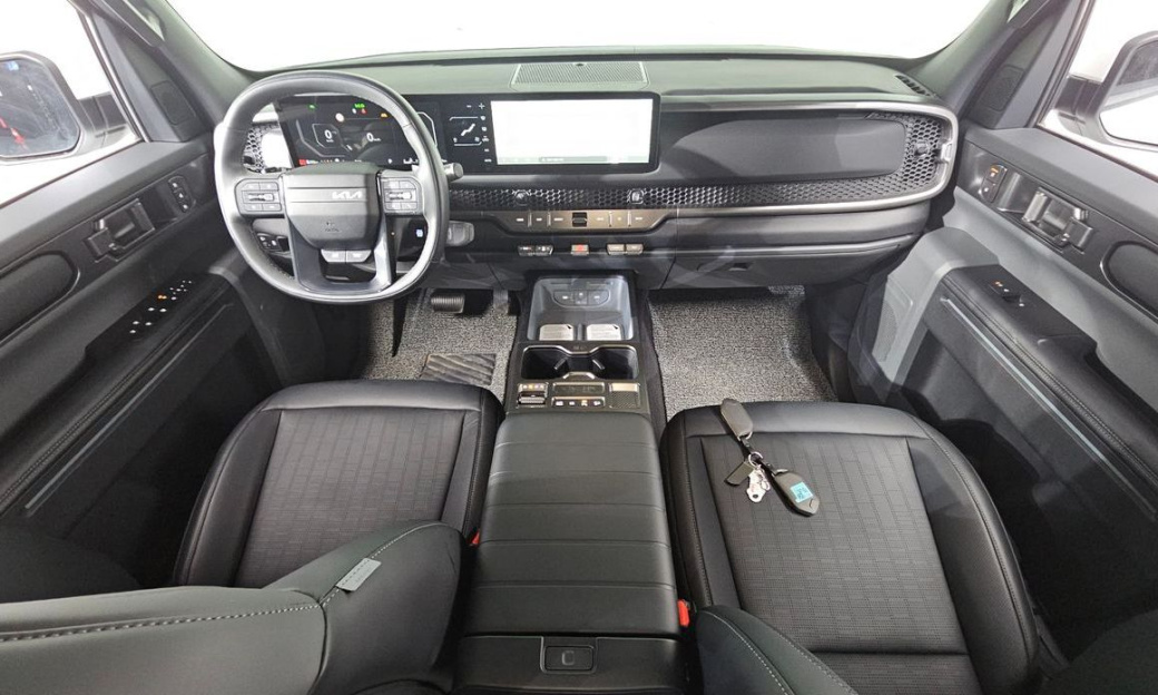 Kia Tasman 2.5T Gasoline 4WD, 2026