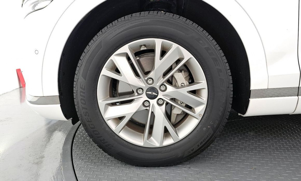Genesis GV70 2.5T Gasoline 2WD, 2025
