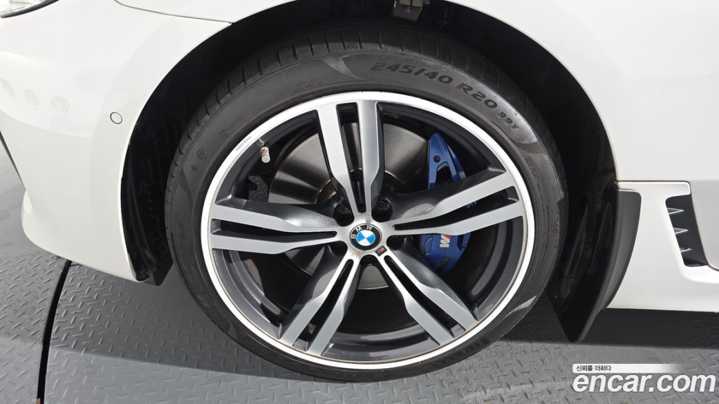 BMW Gran Turismo 640i xDrive M Sport, 2023