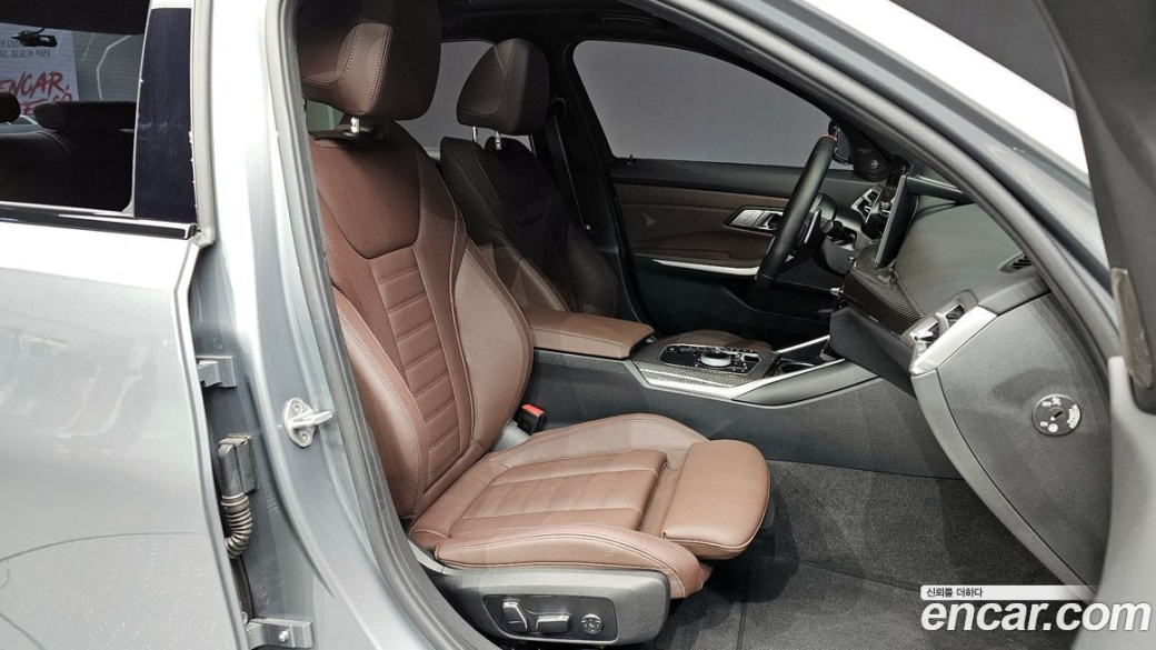 BMW 3-Series M340i Pro, 2025