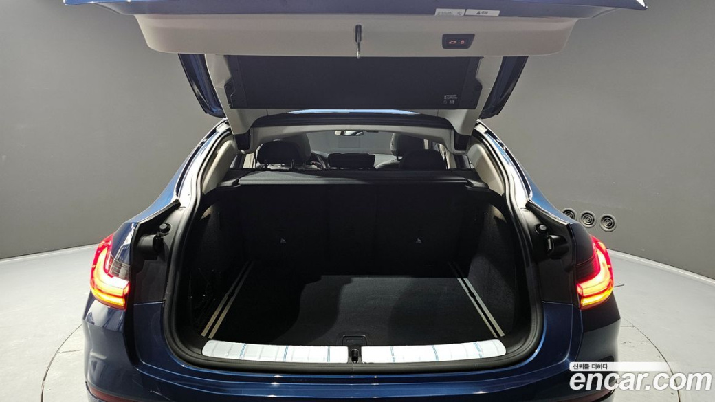 BMW X4 xDrive20i xLine, 2023