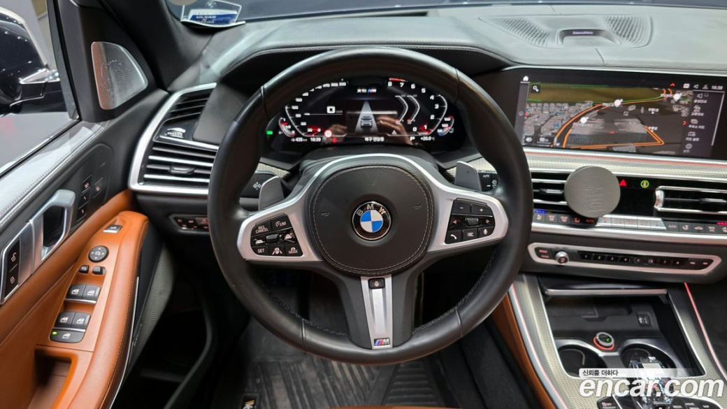 BMW X5 M50i, 2021