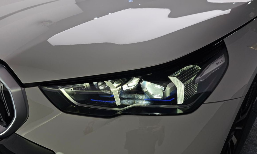 BMW 5-Series 530i xDrive M Sport, 2025