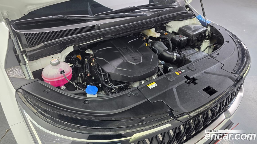 Kia Carnival 9-Seater Noblesse, 2025