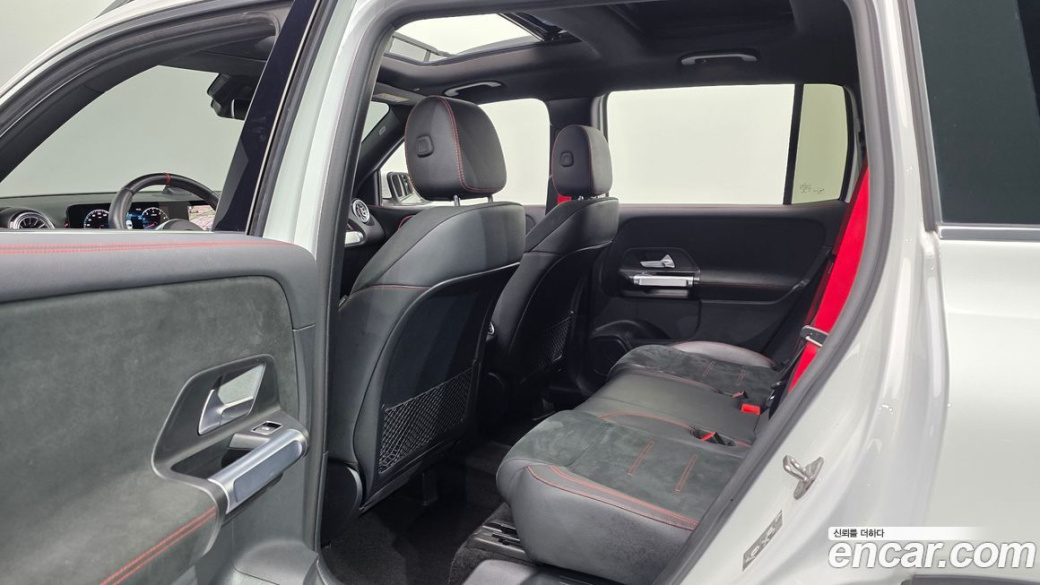 Mercedes-Benz GLB-Class AMG GLB35 4MATIC, 2023