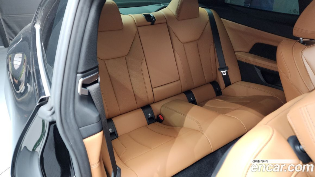 BMW 4-Series 420i M Sport Coupe, 2023