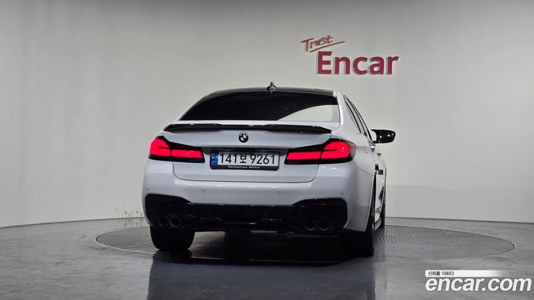 BMW 5-Series 530i M Sport Package, 2022