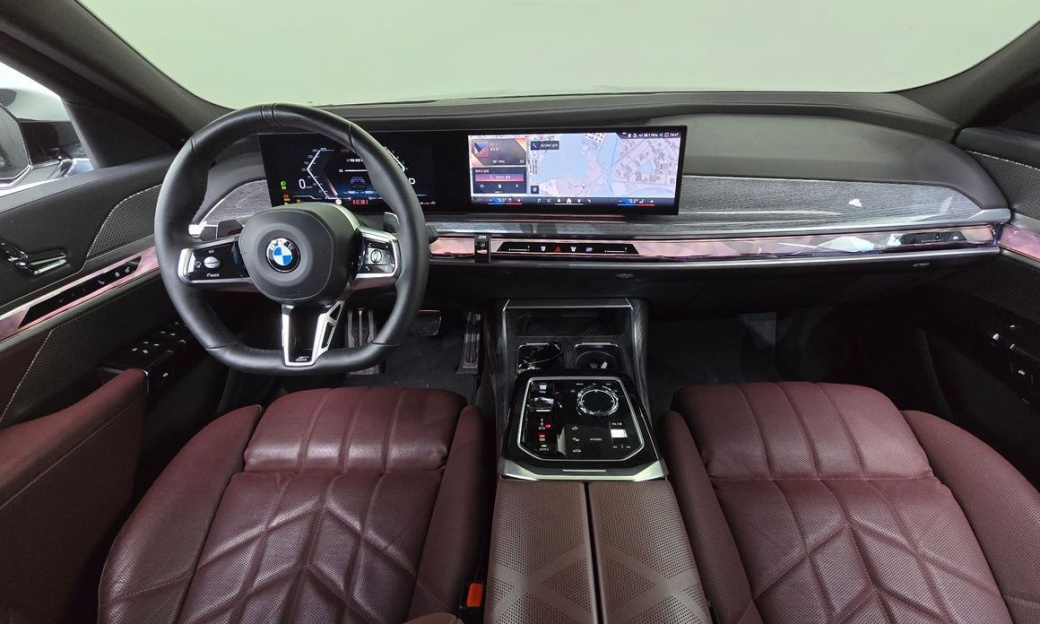 BMW 7-Series 740i xDrive M Sport Limited, 2024