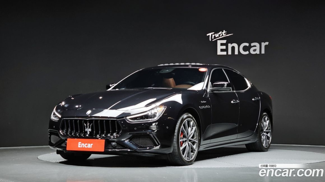 Maserati Ghibli 3.0 Modena, 2022