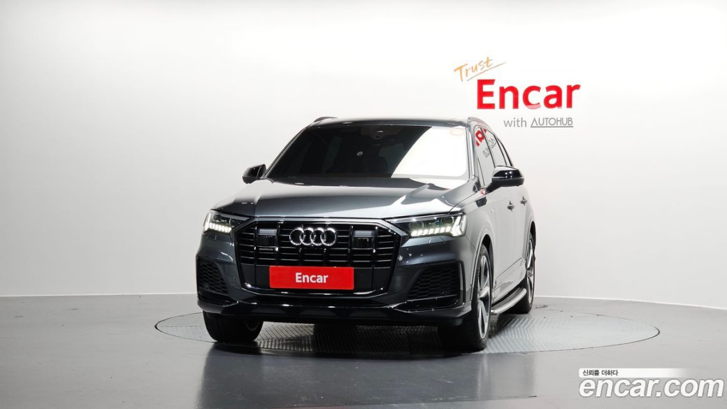 Audi Q7 55 TFSI Quattro Premium, 2022