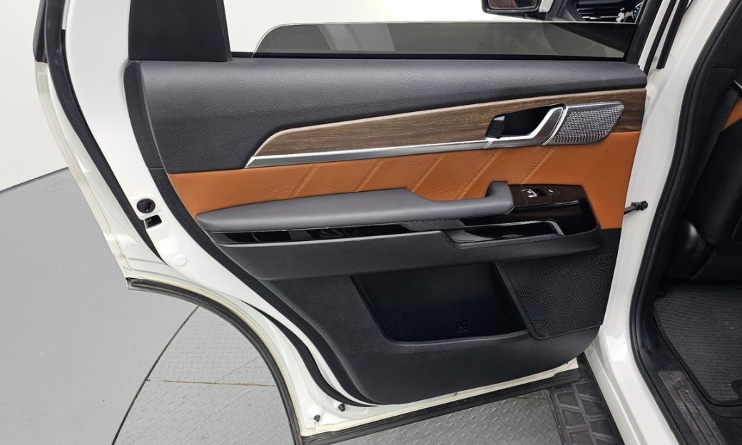 Kia Mohave Diesel 3.0 4WD 7-Seater, 2022