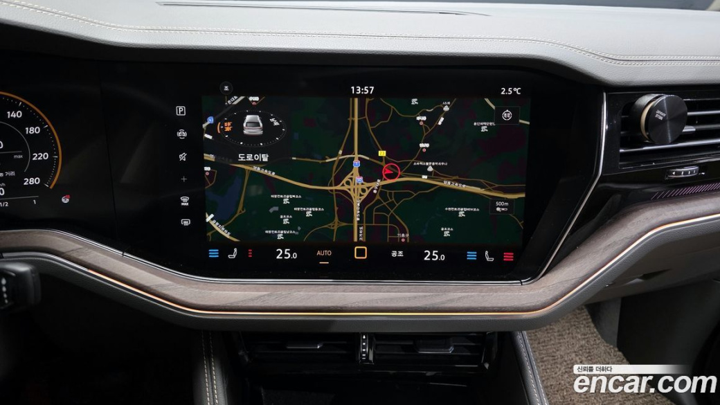 Volkswagen Touareg 3.0 TDI Prestige, 2024