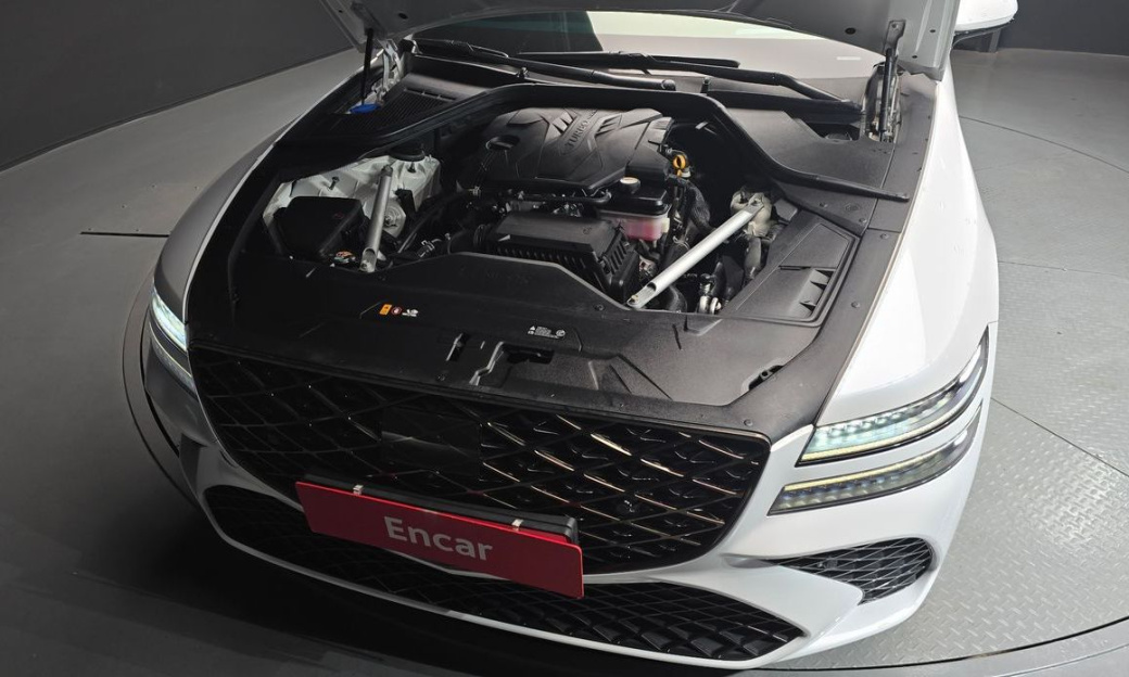 Genesis G80 Gasoline 2.5 Turbo 2WD, 2025