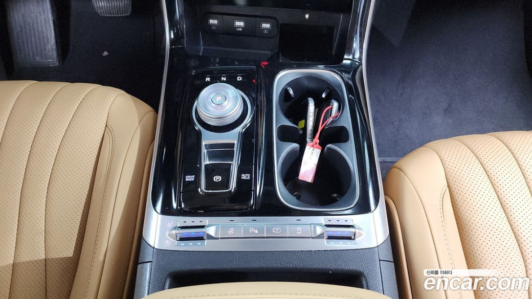 Kia Carnival 9-Seater Signature, 2023