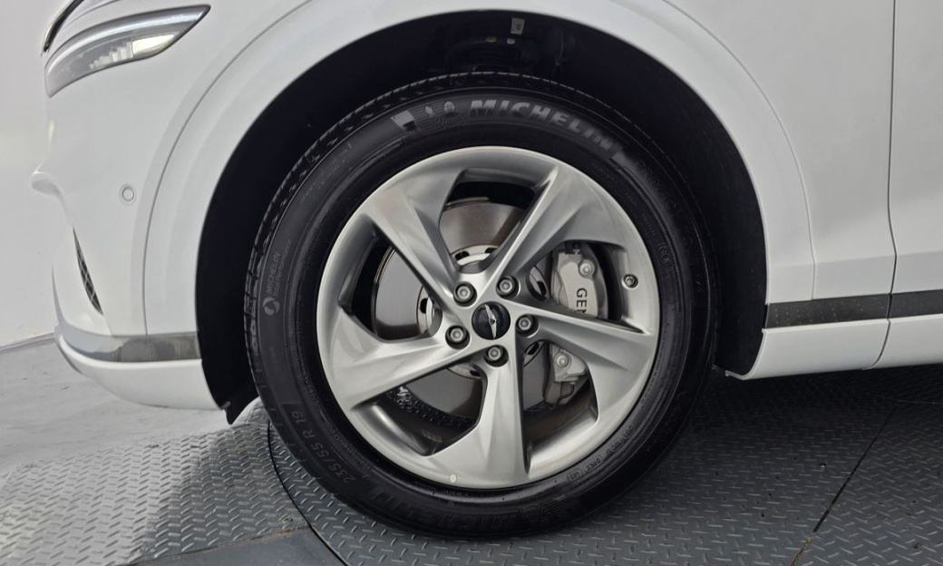 Genesis GV70 2.5T Gasoline AWD, 2025