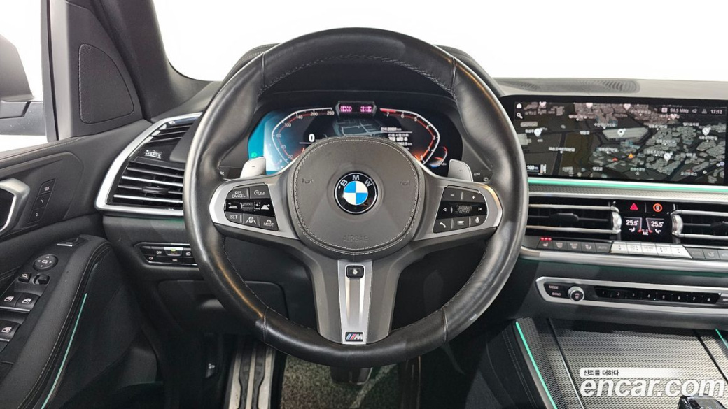 BMW X5 xDrive 40i M Sport, 2022