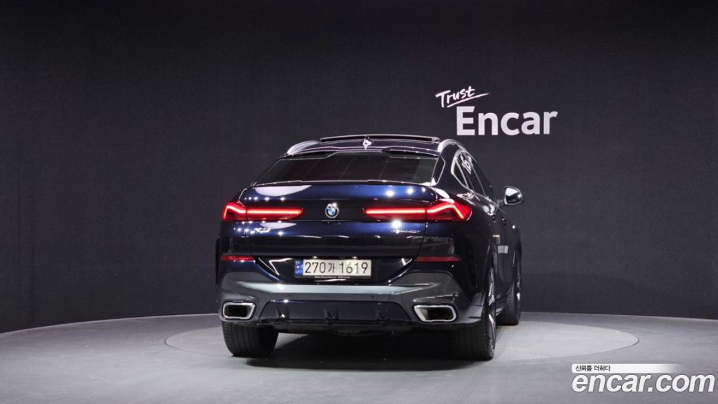 BMW X6 xDrive40i M Sport, 2023
